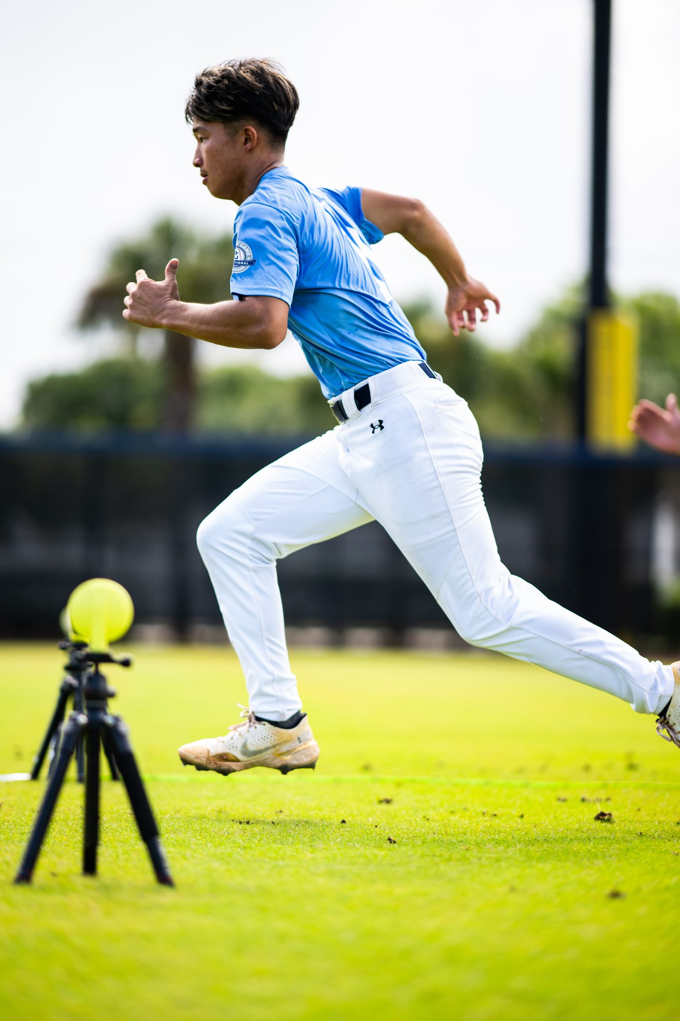 60-yard dash timing at a showcase